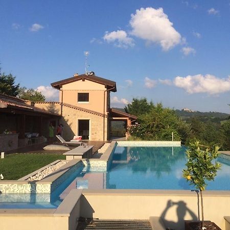 Villa Agriturismo I Tassoni à Pavullo nel Frignano Extérieur photo