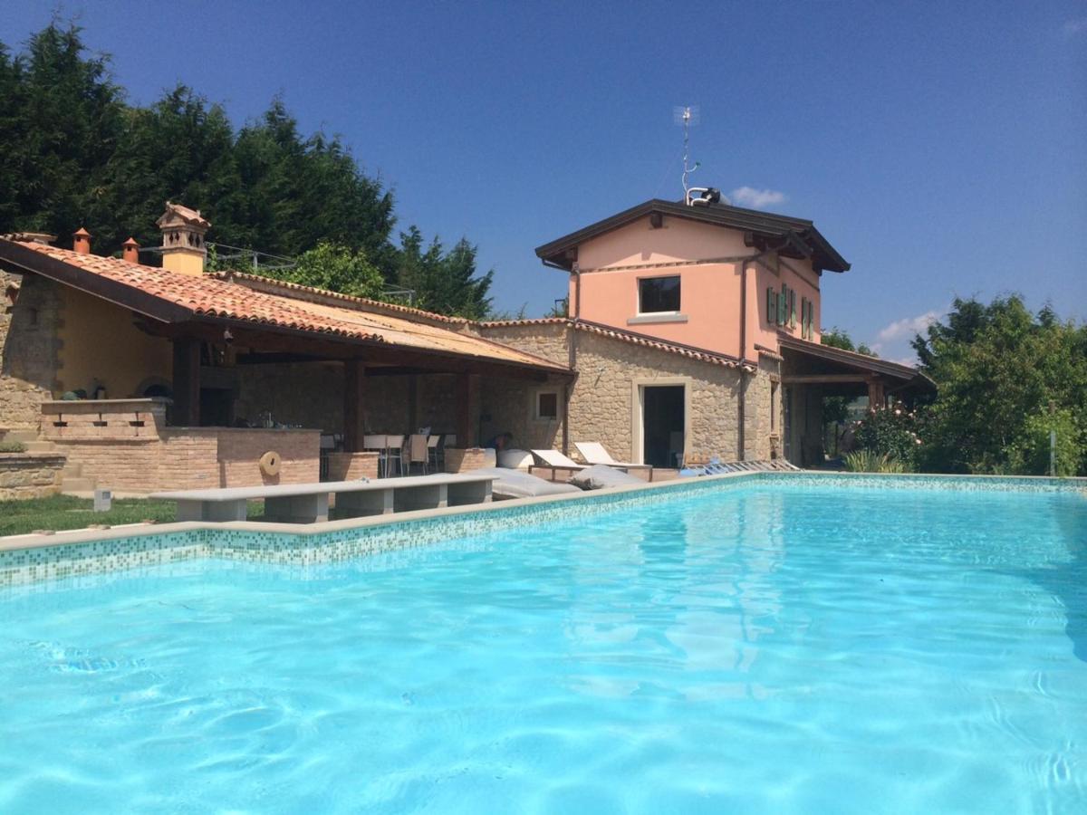 Villa Agriturismo I Tassoni à Pavullo nel Frignano Extérieur photo