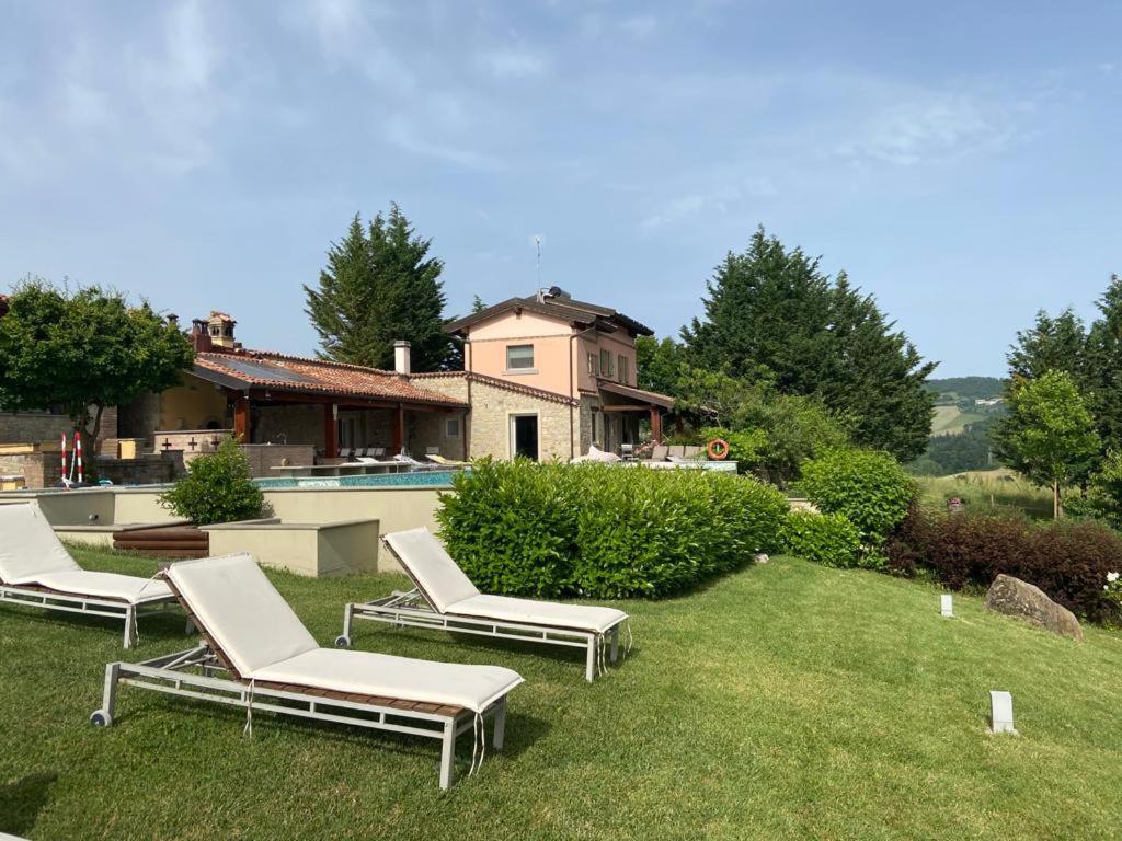Villa Agriturismo I Tassoni à Pavullo nel Frignano Extérieur photo