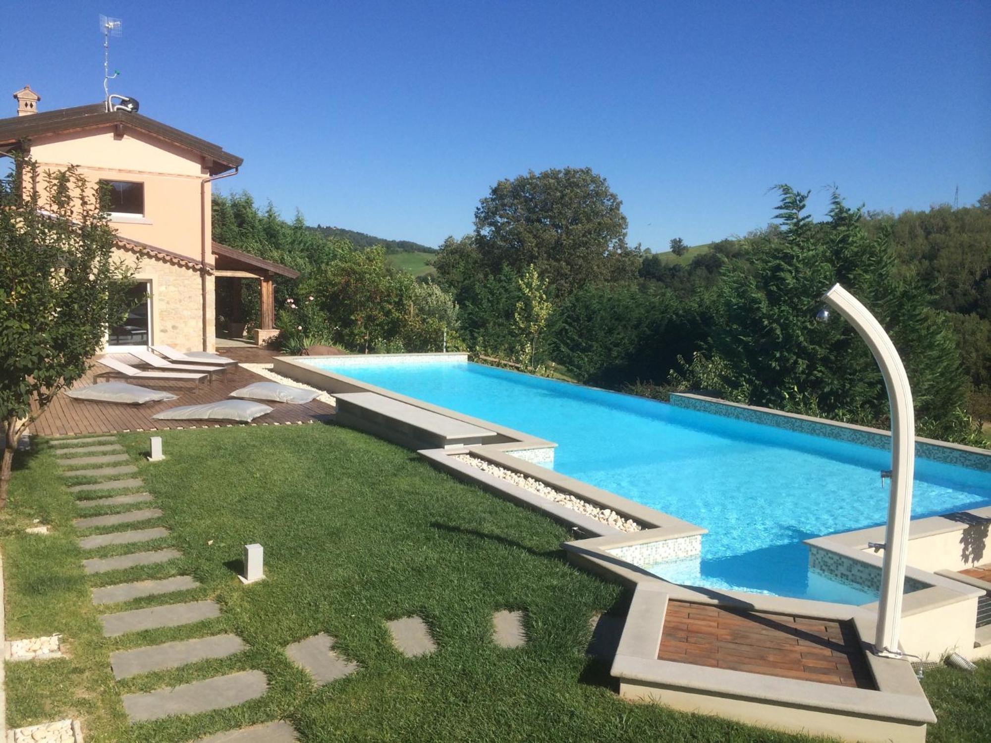 Villa Agriturismo I Tassoni à Pavullo nel Frignano Extérieur photo
